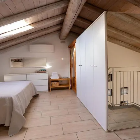 Malpensa A 10 Minuti - Self Check-in E Sauna A Appartement Pombia